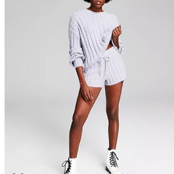 AND NOW THIS
Women's Cable-Knit Shorts in gray size medium, New - Picture 1 of 9